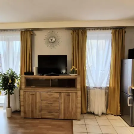 Lägenhet Cozy Modern Sunrise 35m2 Balcony 3 Persons *