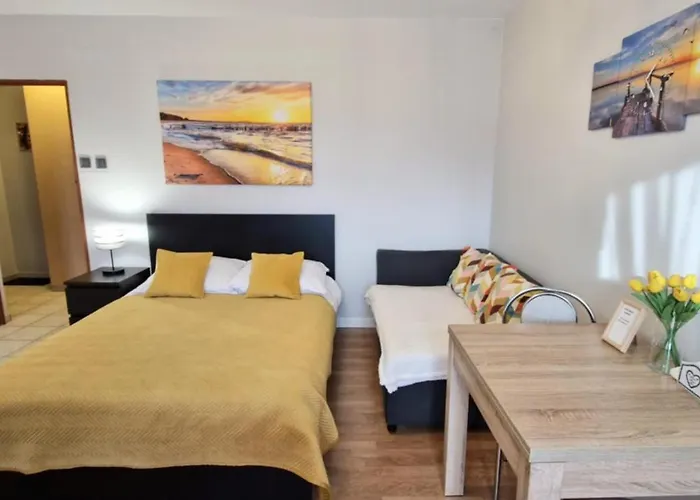 Cozy Modern Sunrise 35m2 Balcony 3 Persons *